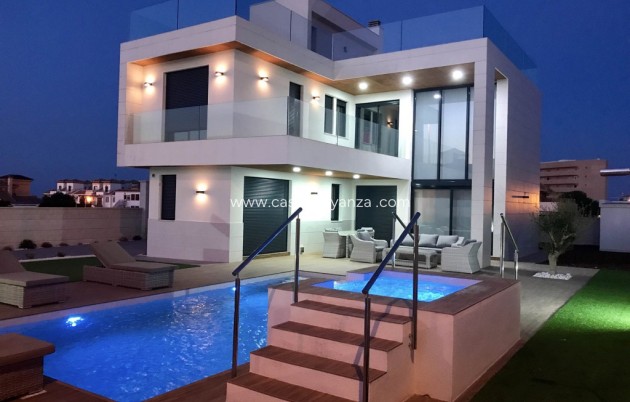 Villa - Obra nueva - Dehesa De Campoamor - Dehesa De Campoamor