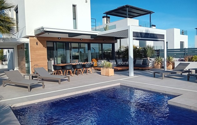 Villa - Resale - Algorfa - La Finca Golf Resort