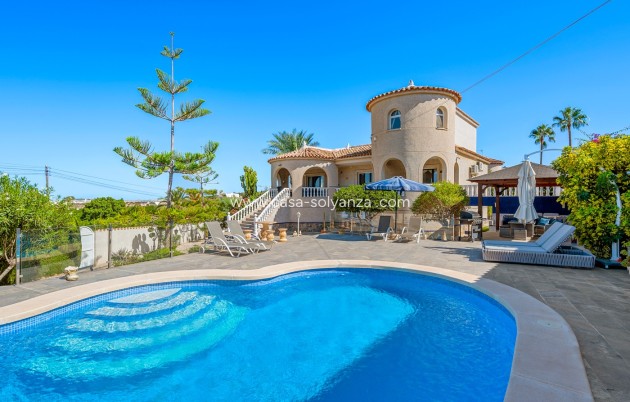 Villa - Resale - Almoradí - Inland