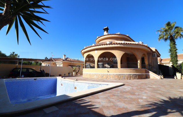 Villa - Resale - Benijofar - Monte Azul
