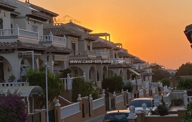 Villa - Resale - Cabo Roig - Cabo Roig