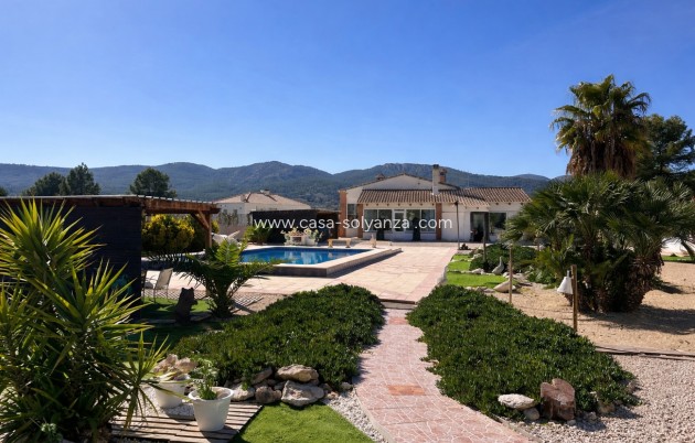 Villa - Resale - Castalla - Costa Blanca