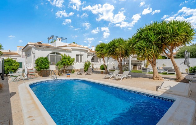 Villa - Resale - Ciudad Quesada - Pueblo Bravo
