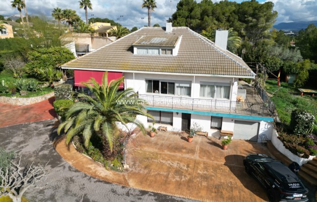 Villa - Resale - Elda - Inland