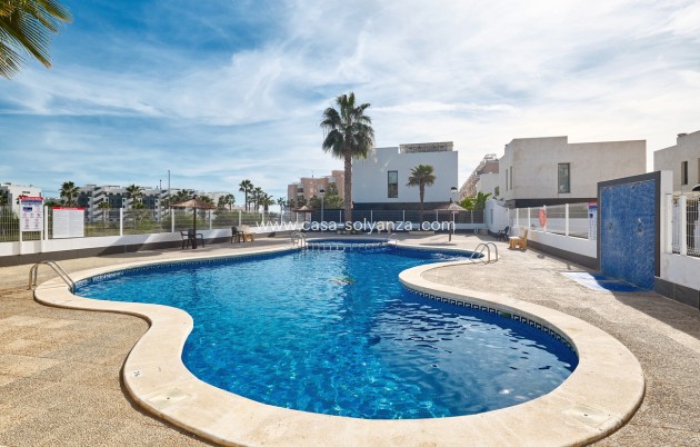Villa - Resale - Guardamar del Segura - El Raso