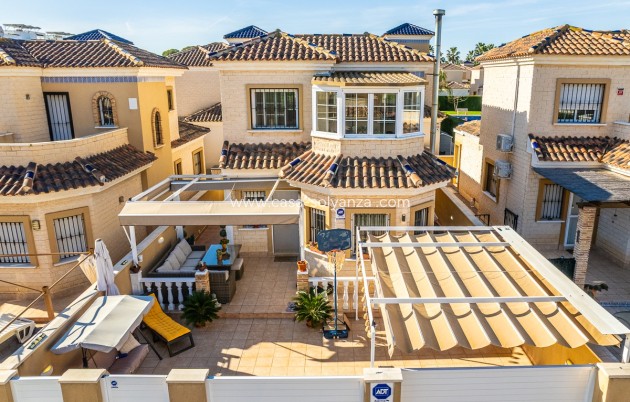 Villa - Resale - Guardamar del Segura - EL RASO