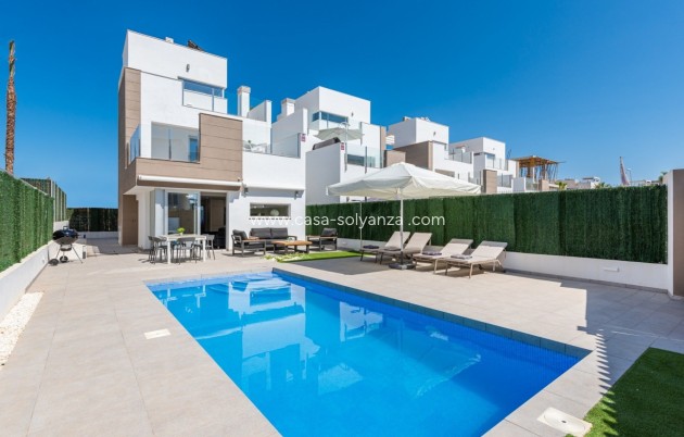 Villa - Resale - Guardamar del Segura - El Raso