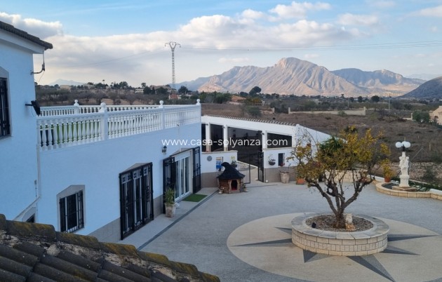 Villa - Resale - Hondón de los Fráiles - Hondón de los Fráiles