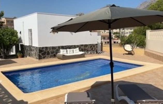 Villa - Resale - La Nucía - Costa Blanca