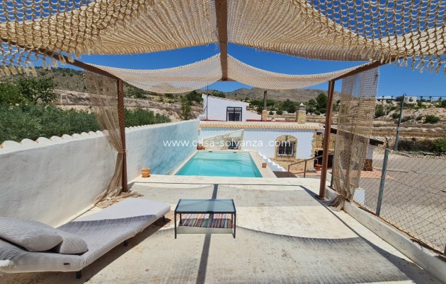 Villa - Resale - La Romana - Inland