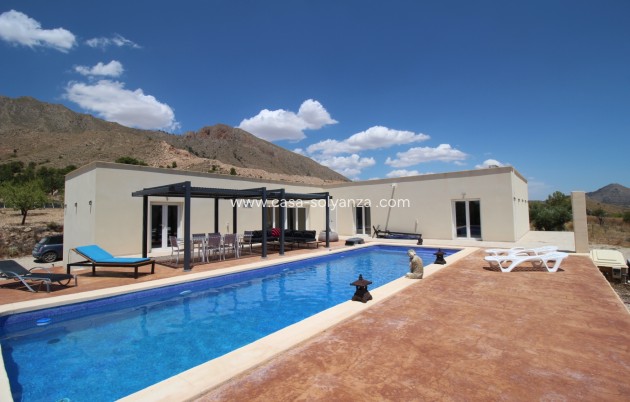 Villa - Resale - Macisvenda - Inland