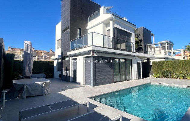 Villa - Resale - Orihuela - Cabo Roig