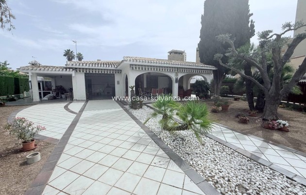 Villa - Resale - Orihuela Costa - Campoamor