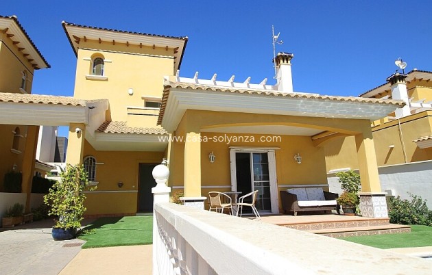 Villa - Resale - Orihuela Costa - CSCN-43611