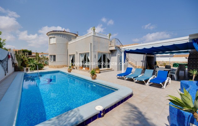 Villa - Resale - Orihuela Costa - La Regia