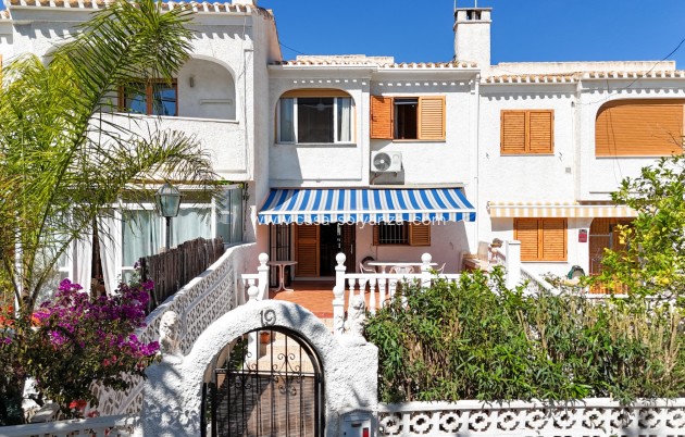 Villa - Resale - Orihuela Costa - Playa Flamenca