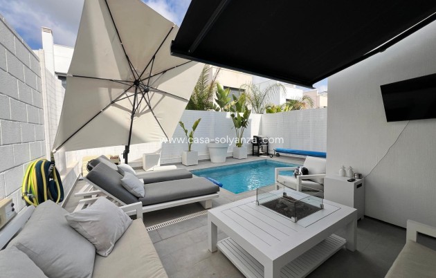 Villa - Resale - Orihuela Costa - Villamartín