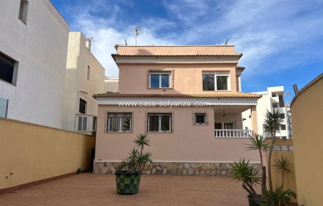 Villa - Resale - Orihuela Costa - Villamartín