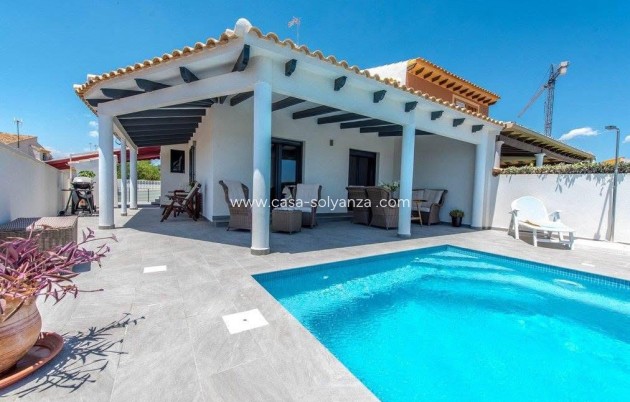 Villa - Resale - Orihuela - Punta Prima