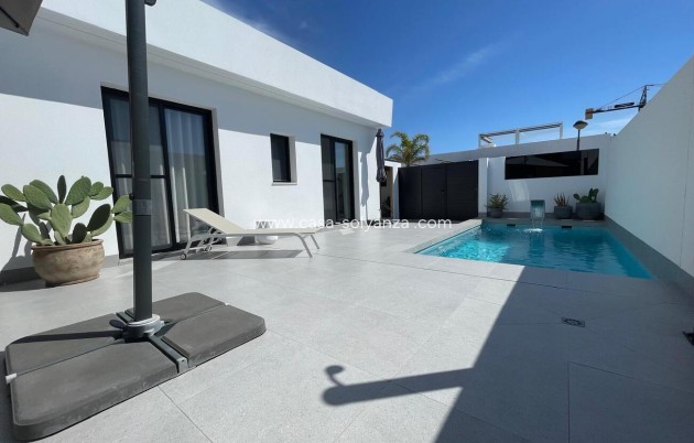 Villa - Resale - Roldan - Torre Pachecco
