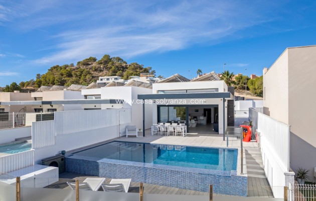 Villa - Resale - San Miguel de Salinas - Inland