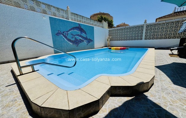 Villa - Resale - Torrevieja - La Siesta