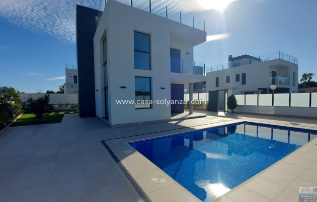Villa - Resale - Torrevieja - Los Balcones