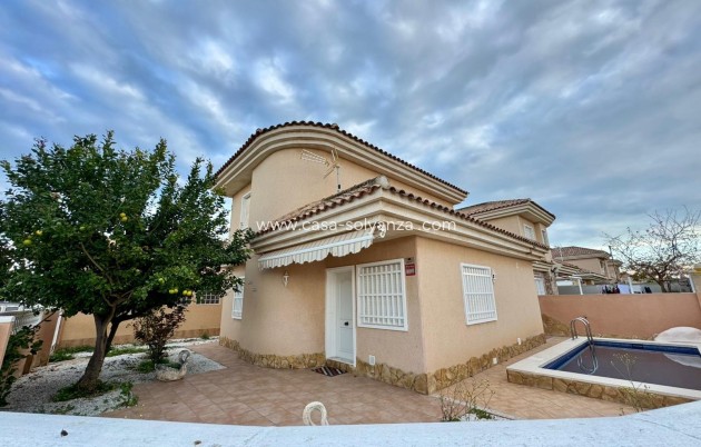 Villa - Resale - Torrevieja - Los Balcones