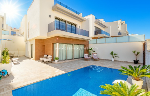 Villa - Resale - Villamartin - Villamartín