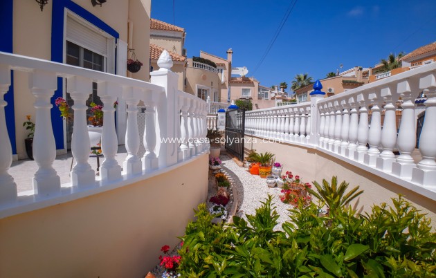 Villa - Resale - Villamartin - Villamartín