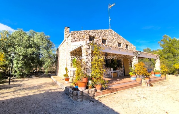 Villa - Resale - Yecla - Inland