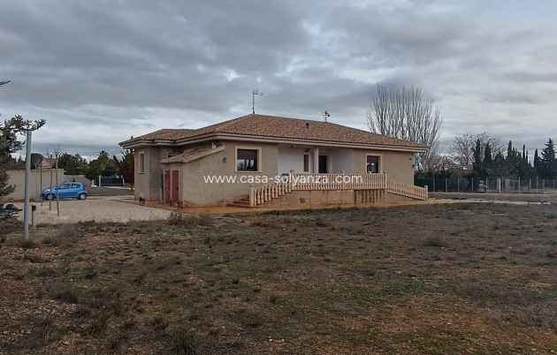 Villa - Resale - Yecla - Inland