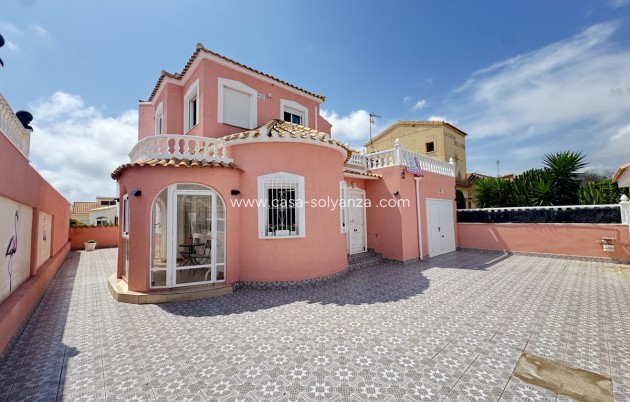 Villa - Reventa - La Florida - La Florida