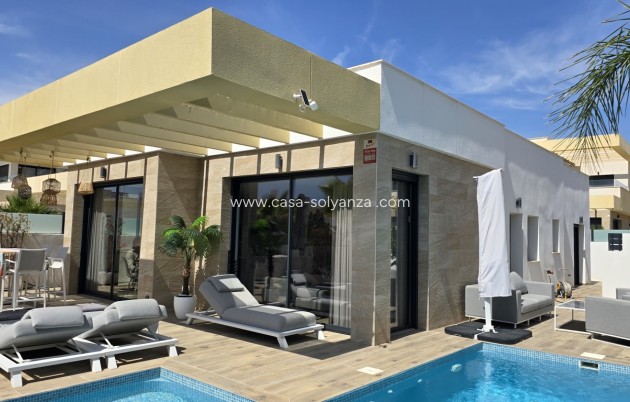 Villa - Reventa - Los Montesinos - Costa Blanca