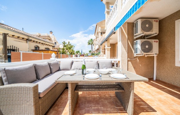 Villa - Reventa - Orihuela Costa - Los Almendros-La Florida