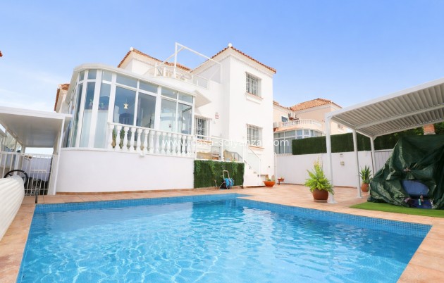 Villa - Reventa - Orihuela Costa - Villamartin