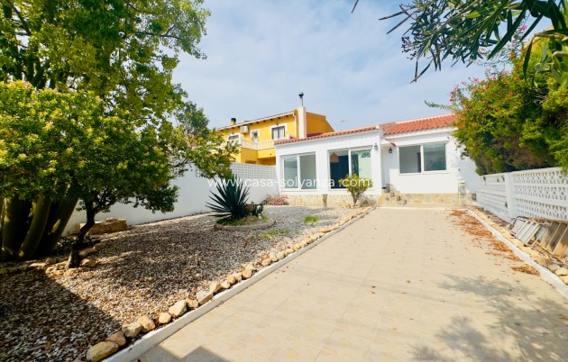 Villa - Reventa - Torrevieja - Aguas nuevas