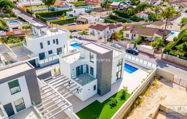 Villa - Reventa - Torrevieja - Los Balcones