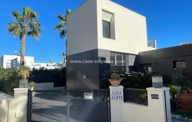 Villa - Reventa - Villamartin - Costa Blanca
