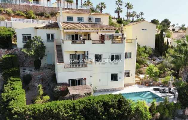 Villa - Reventa - Villamartin - Villamartín