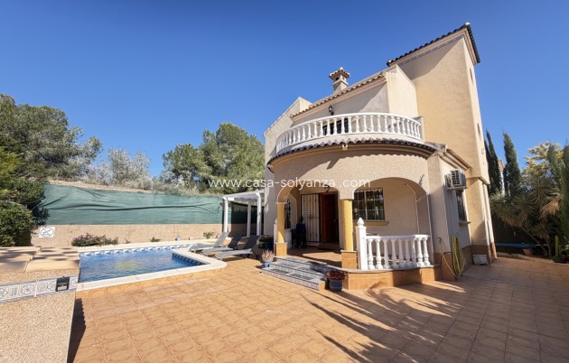 Villa - Reventa - Villamartin - Villamartín