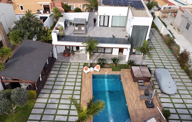 Villa - Revente - Los Balcones - Costa Blanca