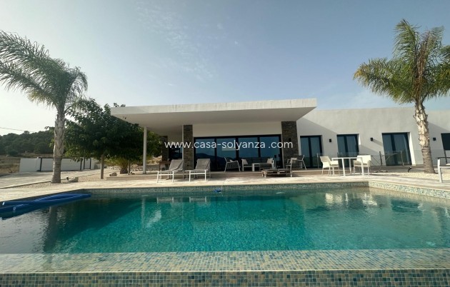 Villa - Revente - Pinoso - Inland