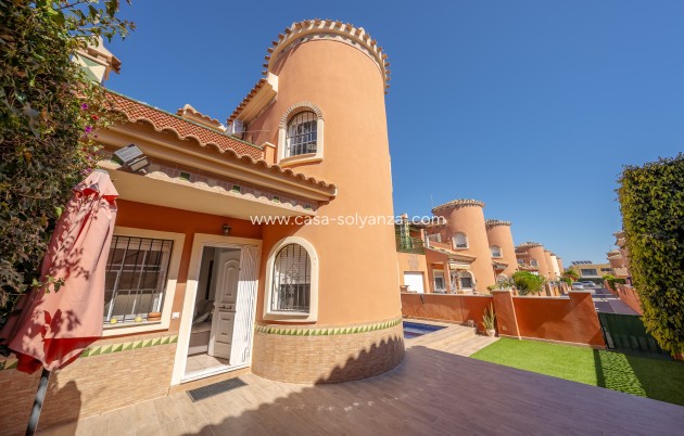 Villa - Revente - Playa Flamenca - Sportcentre