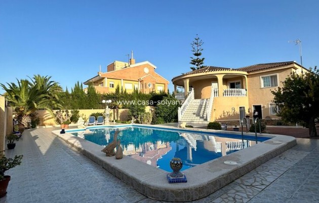 Villa - Revente - Torrevieja - Aguas nuevas