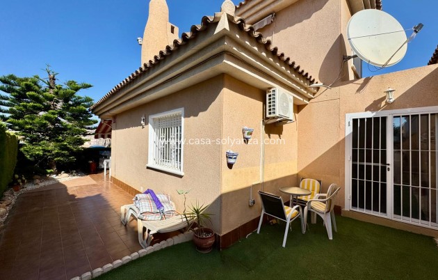 Villa - Revente - Torrevieja - Los Altos