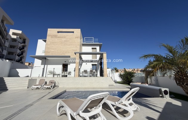 Villa - Revente - Villamartin - Villamartín