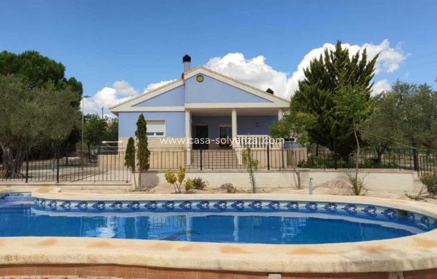 Villa - Revente - Yecla - Inland