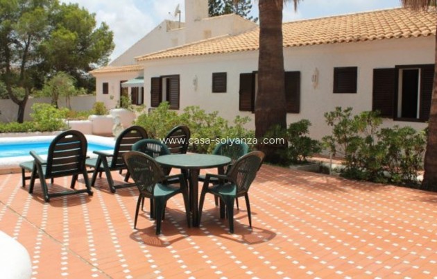 Villa - Wiederverkauf - Cabo Roig - Costa Blanca