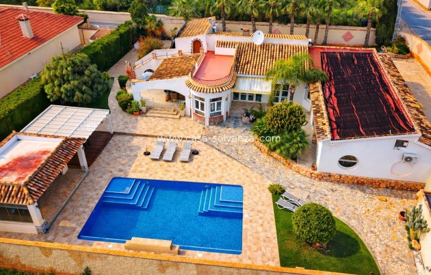 Villa - Wiederverkauf - Cabo Roig - Costa Blanca